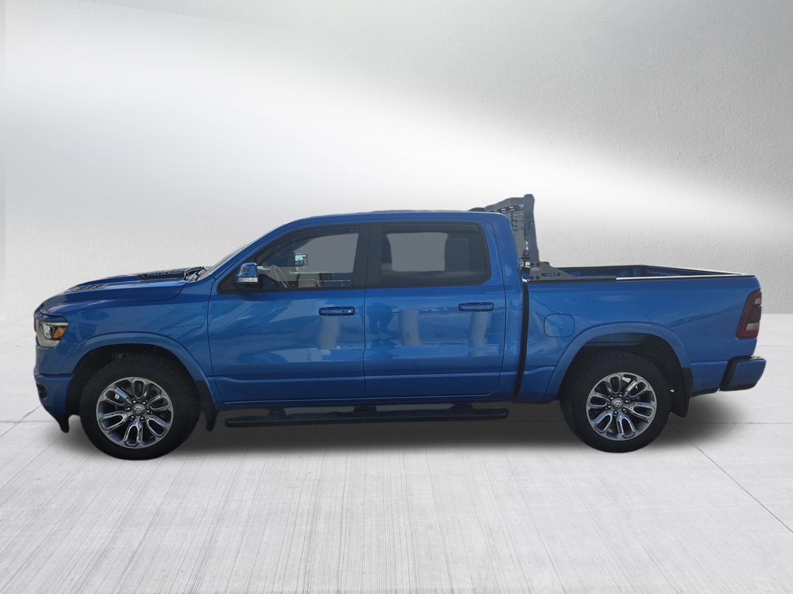 Used 2021 RAM 1500 Laramie w/ Sport Appearance Package AWD/4WD image 4