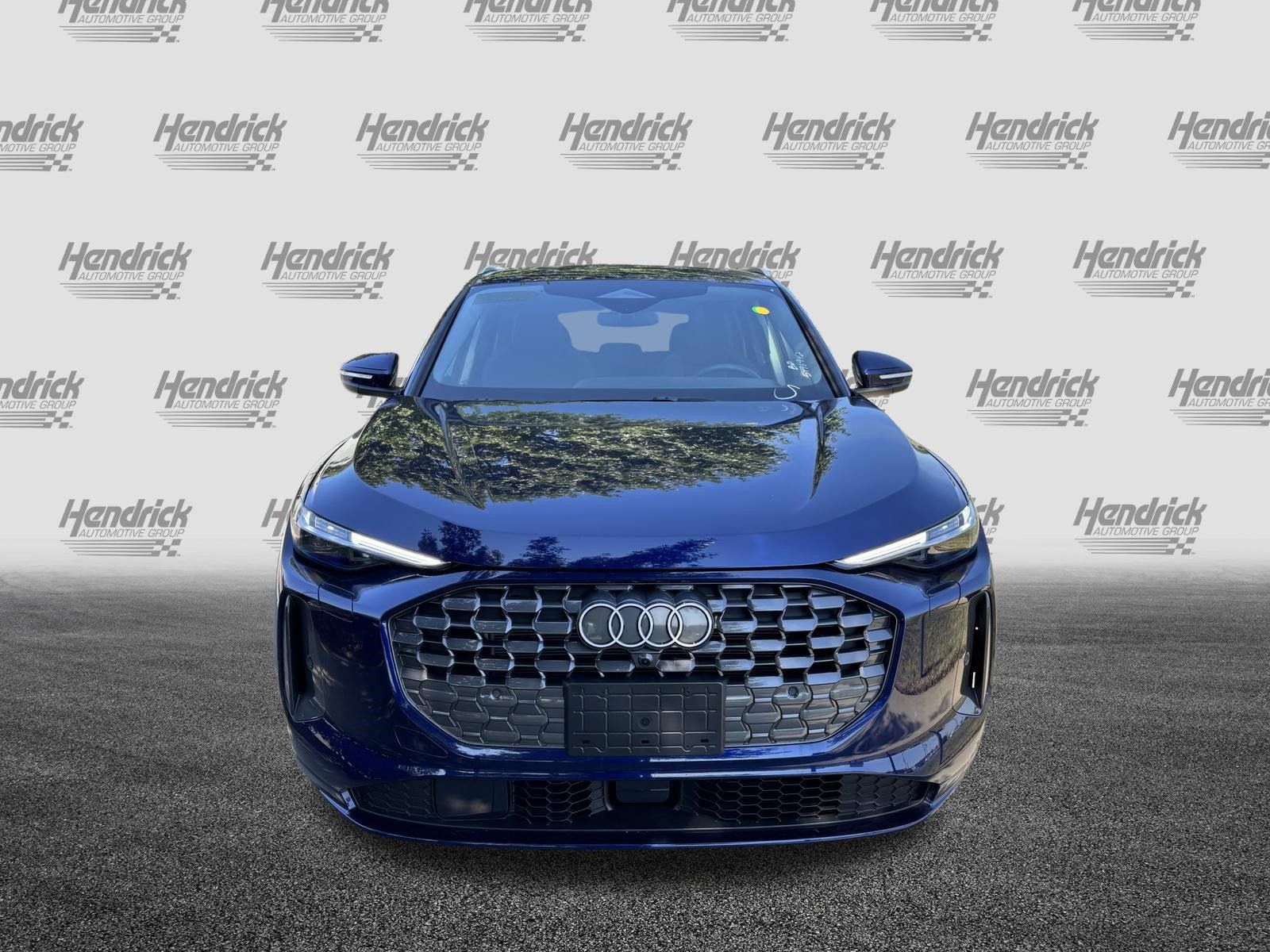 Used 2025 Audi Q5 Premium Plus AWD/4WD image 3