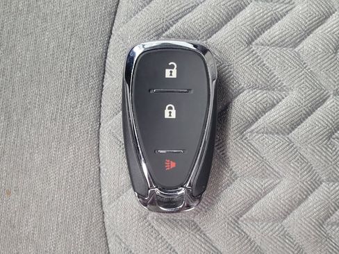 Used 2024 Chevrolet Equinox LS image 32