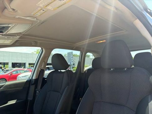 Used 2019 Subaru Forester Premium AWD/4WD image 11