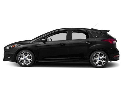 Used 2015 Ford Focus ST FWD image 3