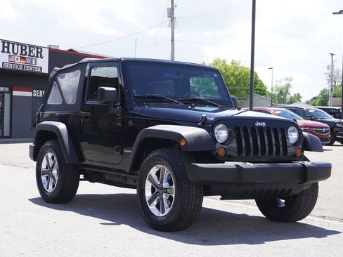 Used 2008 Jeep Wrangler X AWD/4WD image 9