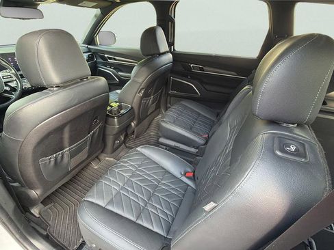 Used 2023 Kia Telluride EX X-Line image 21