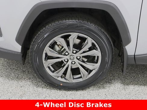 Certified 2022 Toyota RAV4 Limited image 11