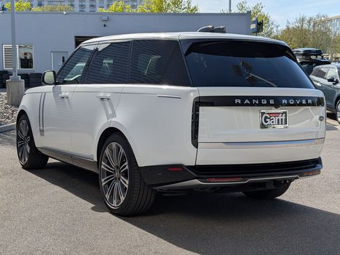 Used 2023 Land Rover Range Rover Autobiography AWD/4WD image 10