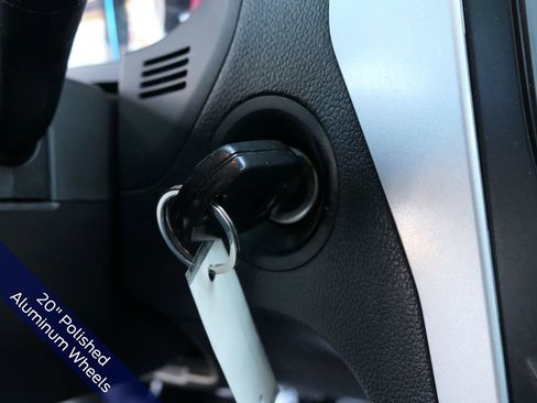 Used 2015 Ford Explorer XLT w/ Equipment Group 202A image 19