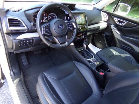 Used 2023 Subaru Forester Limited AWD/4WD image 19