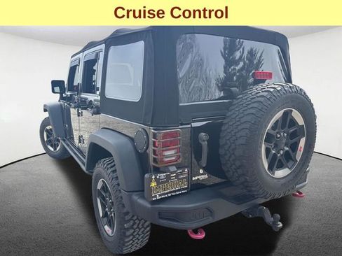 Used 2016 Jeep Wrangler Unlimited Rubicon image 10