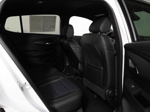 Certified 2024 Buick Envista Preferred w/ Convenience I Package image 37