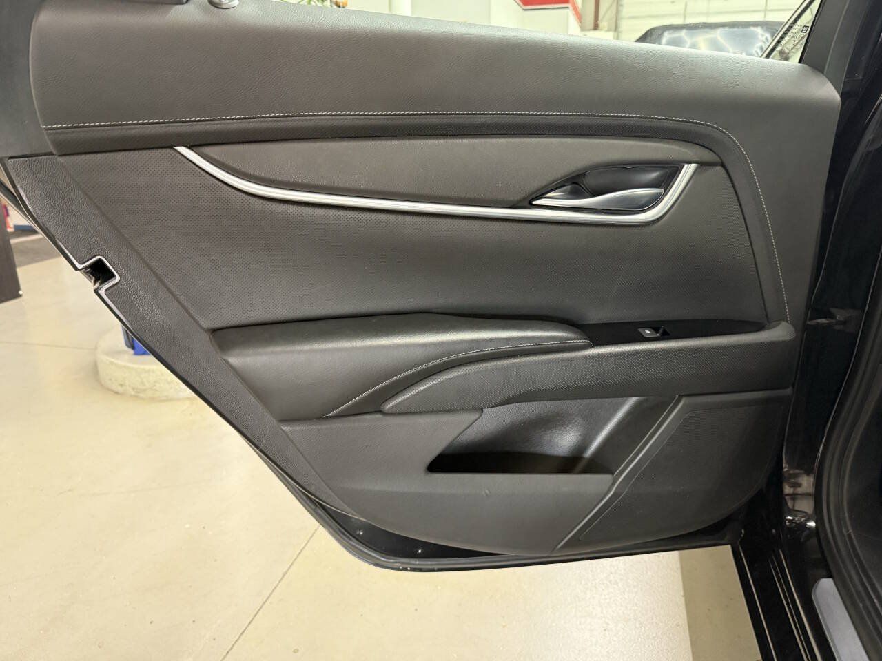 Used 2014 Cadillac XTS FWD image 12