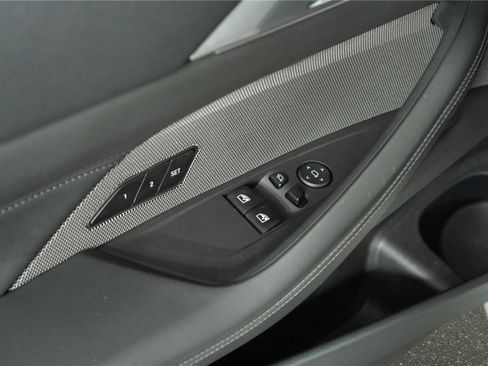 Used 2024 BMW M4 Competition image 48