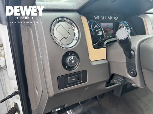 Used 2011 Ford F150 XLT w/ XLT Convenience Pkg image 13