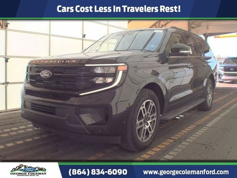 Used 2025 Ford Expedition Max Active AWD/4WD image 1