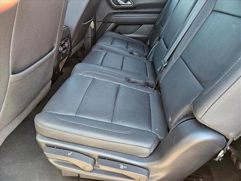Used 2023 Chevrolet Tahoe LT w/ Luxury Package image 18
