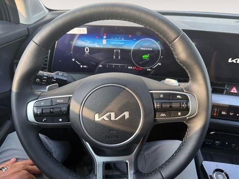 Used 2025 Kia Sportage SX Prestige AWD/4WD image 14