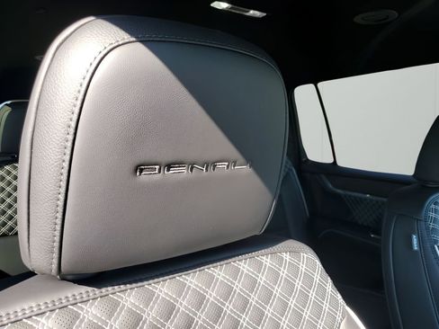 New 2026 GMC Acadia Denali image 16