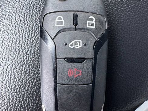 Used 2025 Ford Transit 250 148 Medium Roof Extended AWD image 44
