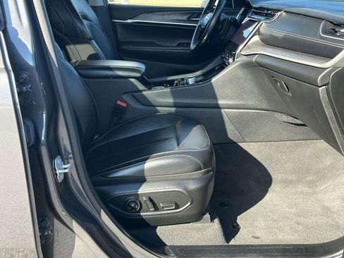 Used 2021 Jeep Grand Cherokee L Limited image 25