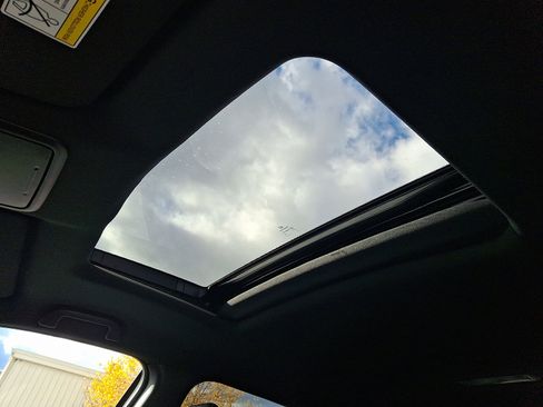 Used 2023 Honda Passport EX-L image 14