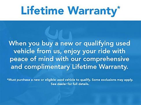 Used 2010 Chrysler Town & Country Limited FWD image 4