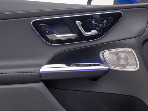 New 2025 Mercedes-Benz GLC 300 4MATIC image 14