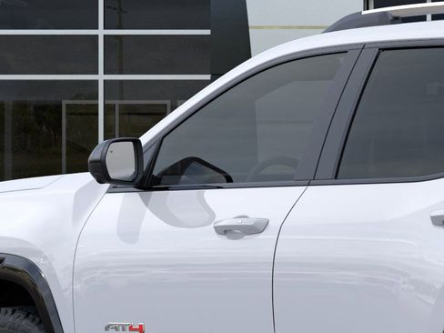 New 2026 GMC Terrain AT4 w/ Convenience Package III image 36