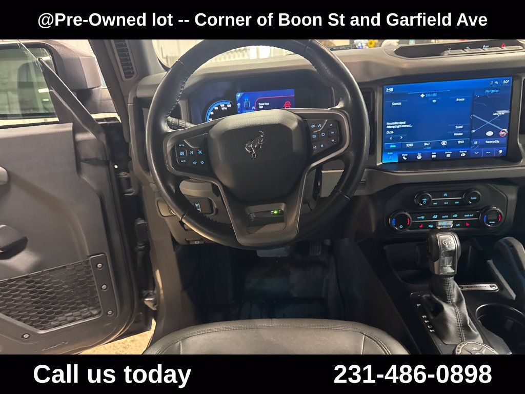 Used 2024 Ford Bronco Black Diamond AWD/4WD image 17