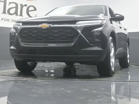 New 2026 Chevrolet Trax LS image 34