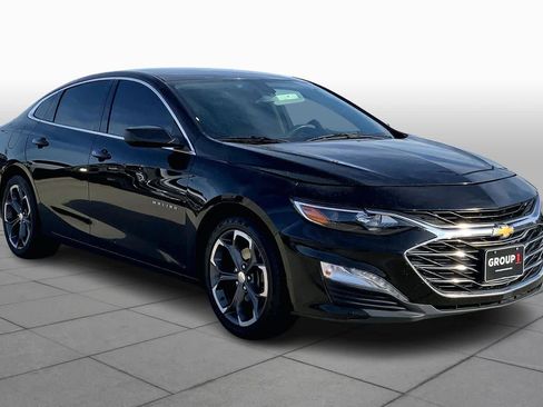 Used 2022 Chevrolet Malibu LT image 3