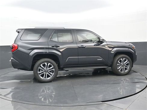 New 2025 Toyota 4Runner Limited image 2