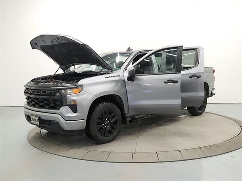 Used 2023 Chevrolet Silverado 1500 Custom w/ LPO, Dark Essentials Package image 11