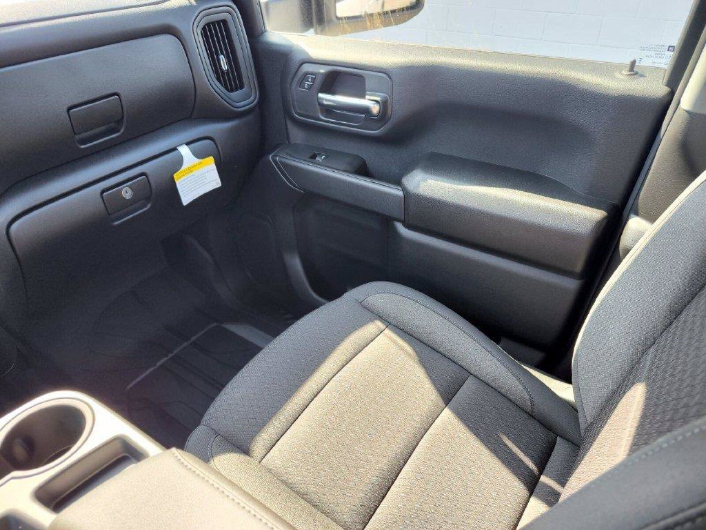 New 2026 Chevrolet Silverado 2500 Custom w/ Custom Convenience Package AWD/4WD image 13