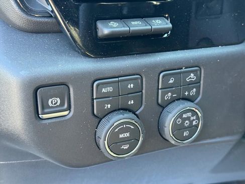 New 2026 Chevrolet Silverado 1500 ZR2 w/ ZR2 Bison Edition AWD/4WD image 14