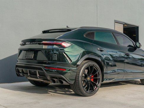 Used 2020 Lamborghini Urus image 33