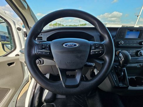 Used 2025 Ford Transit 250 Low Roof w/ Exterior Upgrade Package RWD image 18
