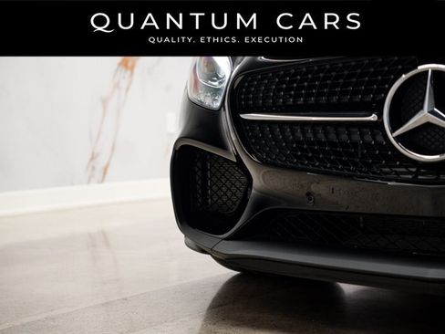 Used 2017 Mercedes-Benz AMG GT Coupe image 20