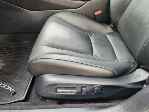 Used 2025 Honda Accord Touring image 25