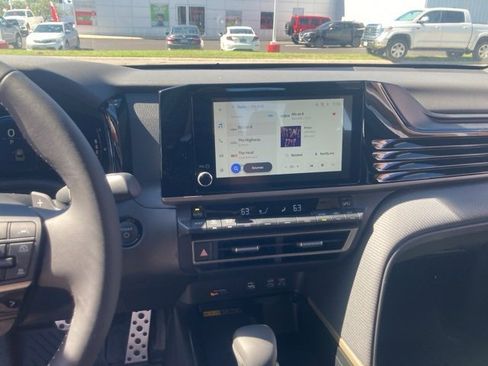 New 2025 Toyota Camry SE image 23