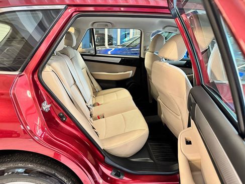 Used 2019 Subaru Outback 2.5i AWD/4WD image 26