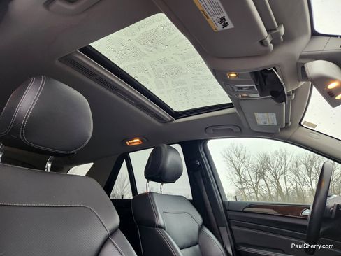 Used 2015 Mercedes-Benz ML 350 4MATIC image 33