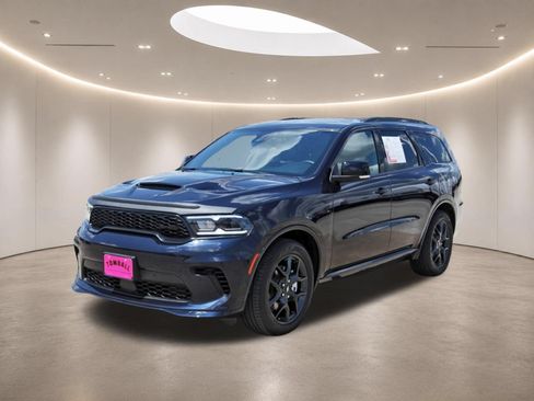 Used 2026 Dodge Durango GT AWD/4WD image 3