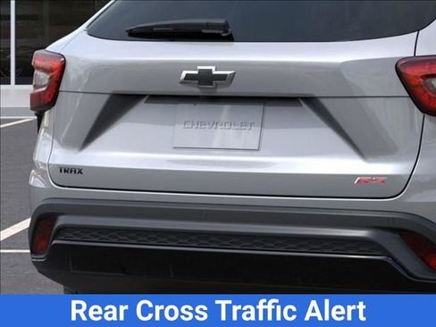New 2026 Chevrolet Trax RS w/ Sunroof Package image 14