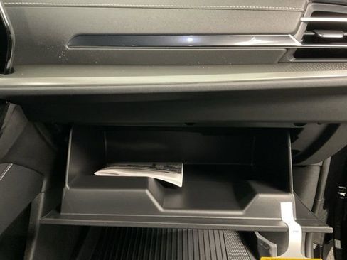 New 2026 Chevrolet Traverse LT w/ Sun and Wheel Package image 28