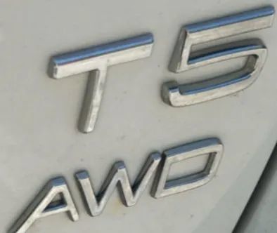 Used 2018 Volvo V60 T5 Cross Country AWD/4WD image 14