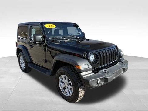 Used 2023 Jeep Wrangler Sport S image 8