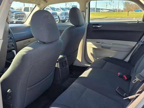 Used 2007 Chrysler 300 Base image 28