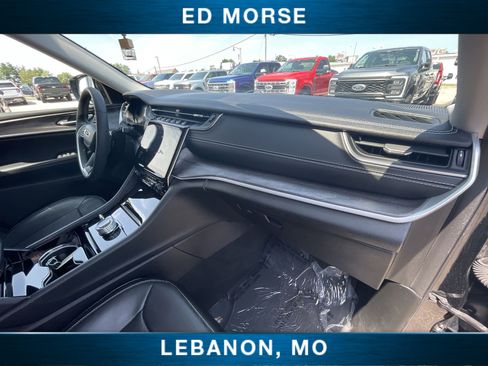 Used 2023 Jeep Grand Cherokee L Limited w/ Luxury Tech Group II AWD/4WD image 27