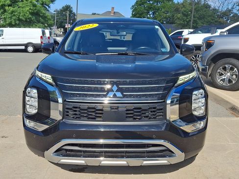Used 2022 Mitsubishi Outlander SE AWD/4WD image 2