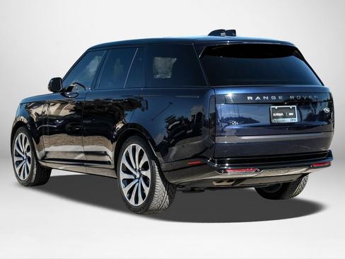 Used 2023 Land Rover Range Rover SE image 8