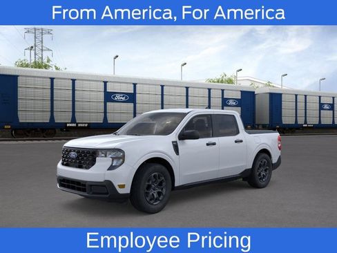New 2026 Ford Maverick XLT AWD/4WD image 3